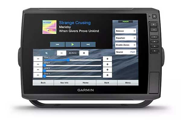 Écran Garmin contrôle Fusion Link