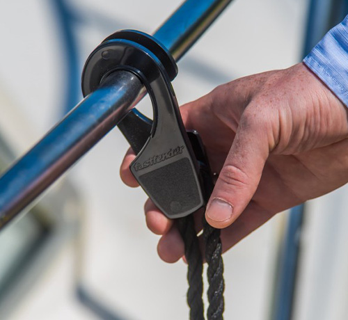 fixation-rapide-pare-battage