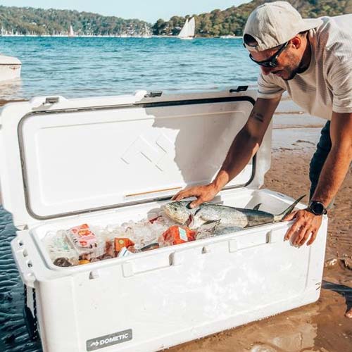 Glacière rigide pour bateau et pêche