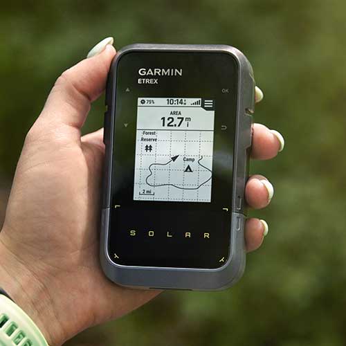 Garmin Explore et chasse au trésor du gps portable Garmin eTrex Solar