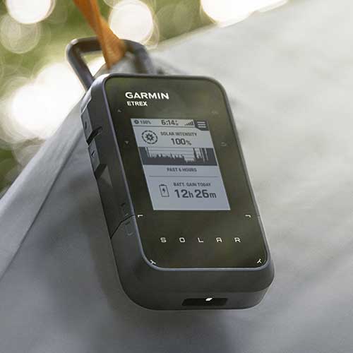Gps et rechargement solaire du GPS portable Garmin eTrex Solar pour une autonomie illimitée